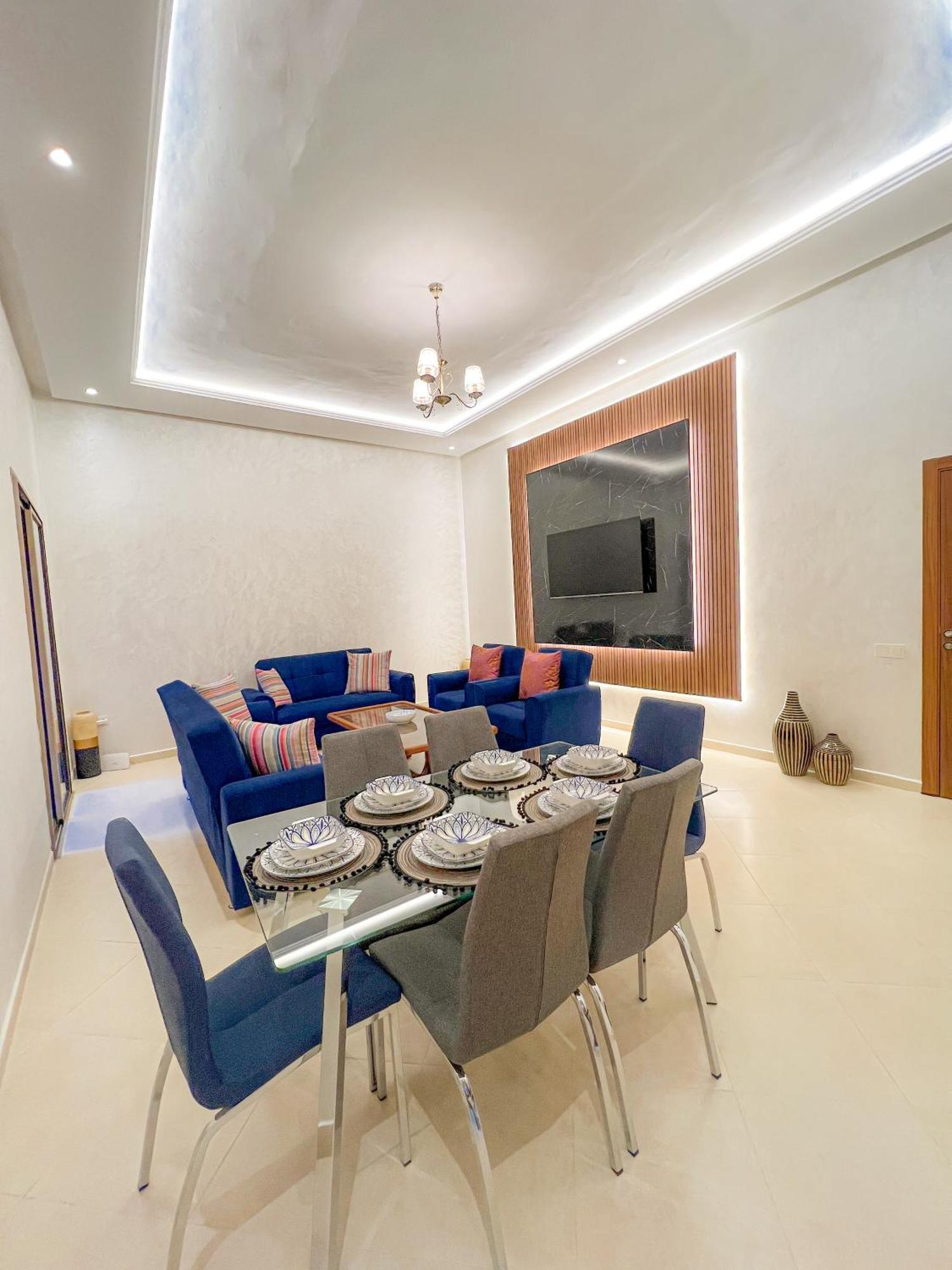 Modern Flat With Double Patio Right Next To Marrakech Center Appartamento *